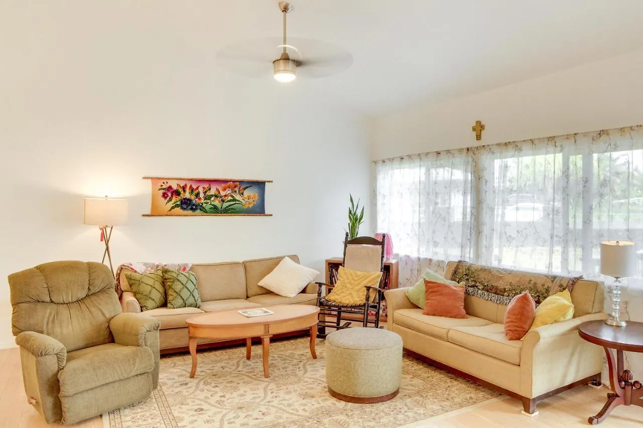 Paradise Park Vacation Rental About 4 Mi To Shoreline! Keaau Holiday home